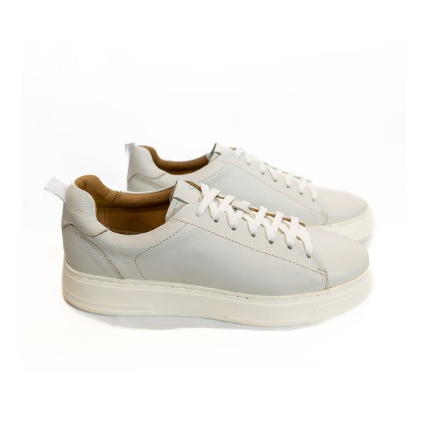 Sneaker Brawd Chicago Ice 