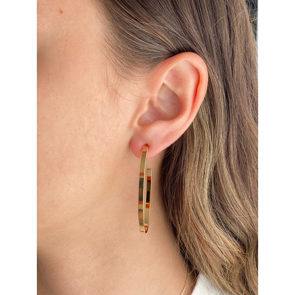 Brinco Argola Oval - BRIDA FOLHEADOS