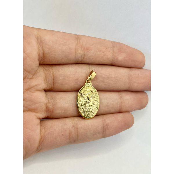 Pingente Espírito Santo Oval - BRIDA FOLHEADOS