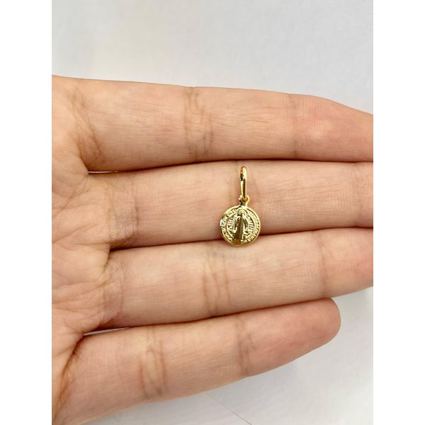 Pingente São Bento 1,5cm - BRIDA FOLHEADOS