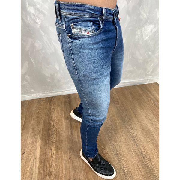 Calca jeans hot sale diesel
