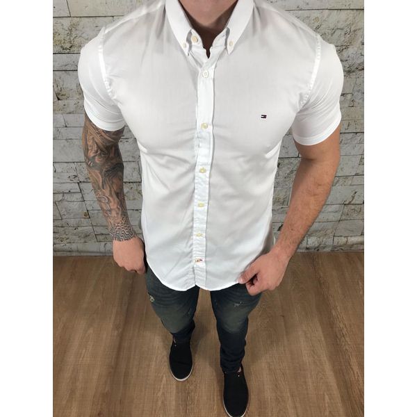 Camisa Manga curta TH branco detalhado