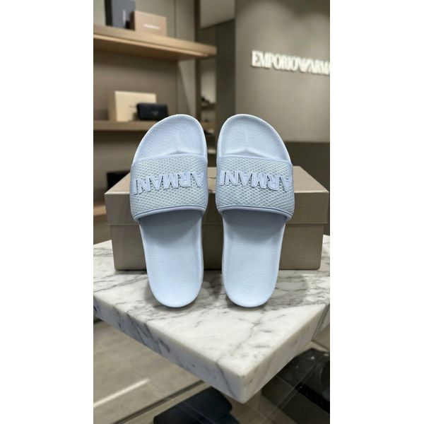 Chinelo Slide Armani Branco.⭐
