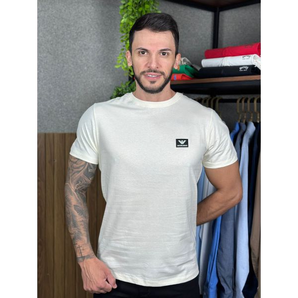 Camiseta Armani Off White.⭐