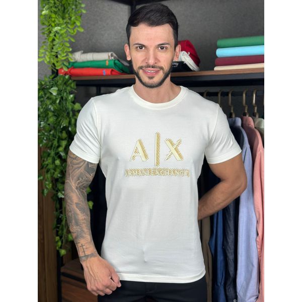 Camiseta Armani Creme.⭐