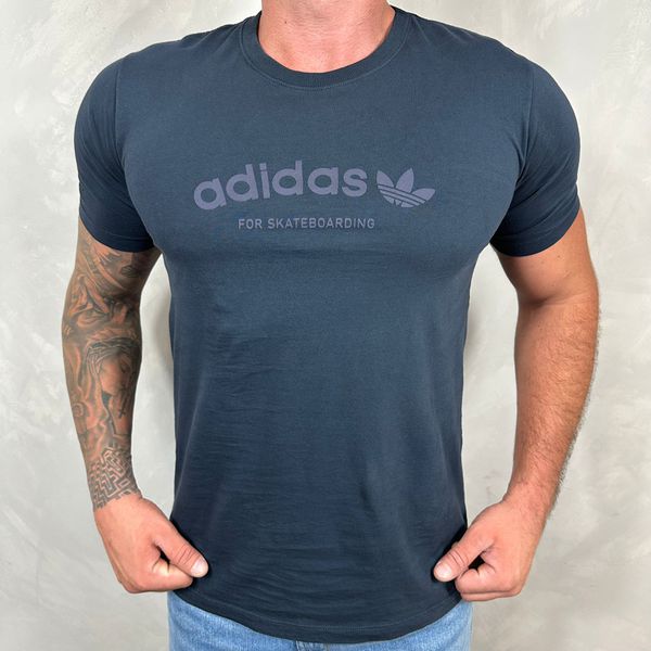 Camiseta Adidas Chumbo DFC. ⚫ 