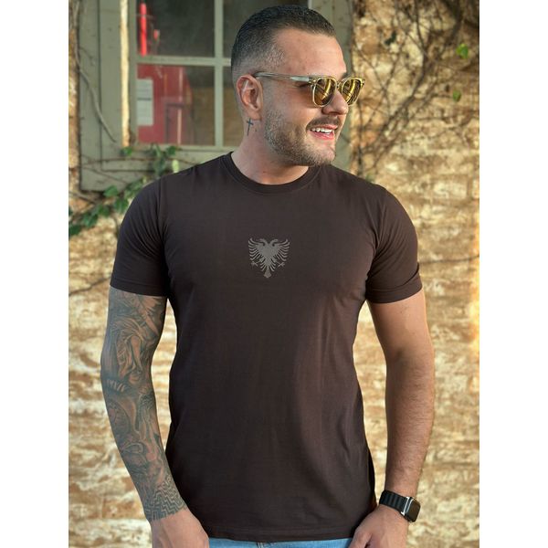 Camiseta Cavalera Marrom DFC