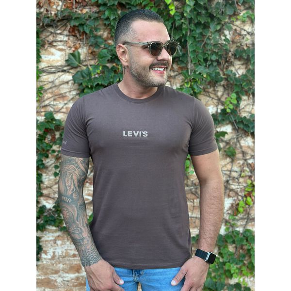 Camiseta Levis Marrom DFC