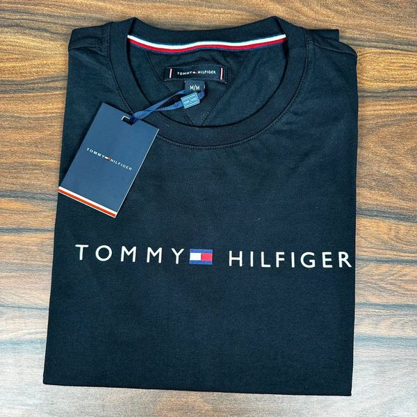 Camiseta TH Preto 