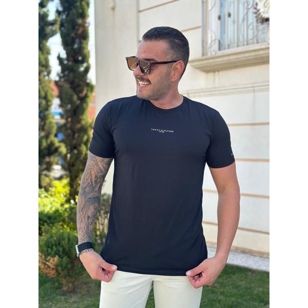 Camiseta TH Preto