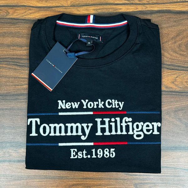 Camiseta TH Preto 