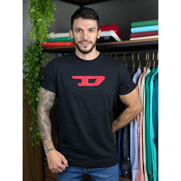 Camiseta Diesel Preto.