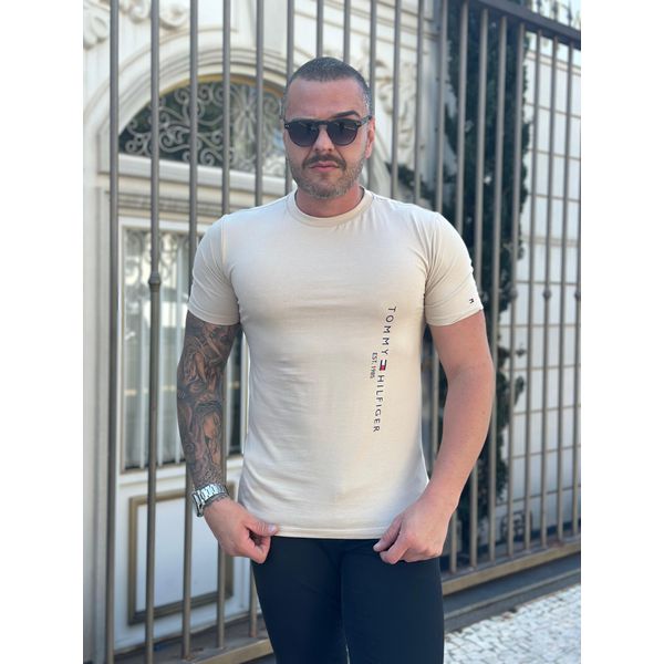 Camiseta TH Bege