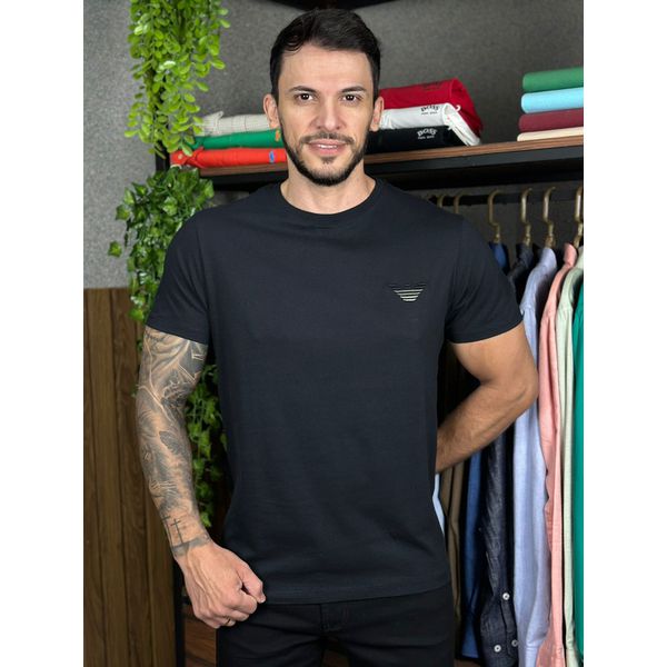 Camiseta Armani Preto. 