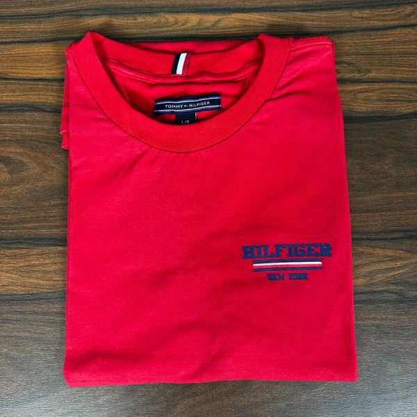 Camiseta TH Vermelho.