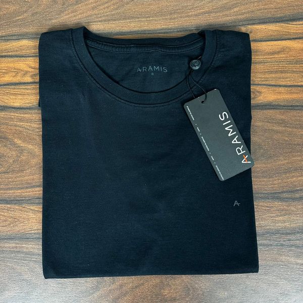 Camiseta Aramis Preto.
