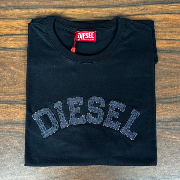 Camiseta Diesel Preto.