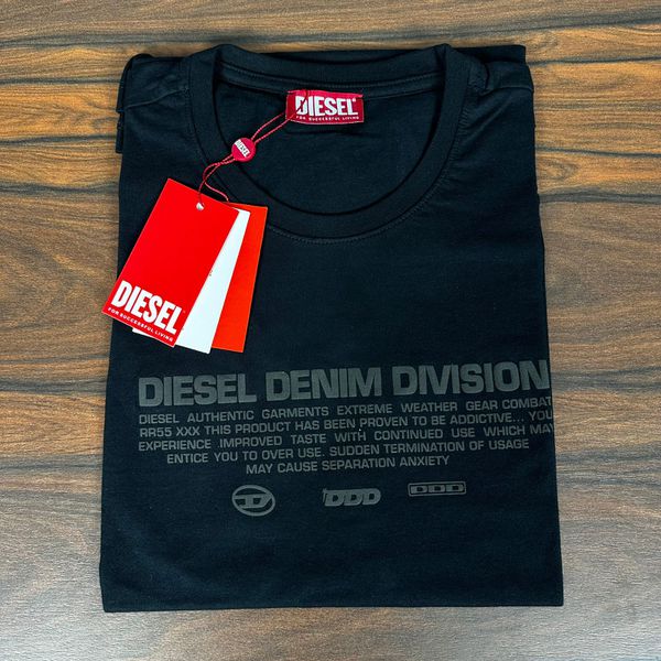 Camiseta Diesel Preto.
