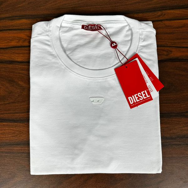 Camiseta Diesel Branco.