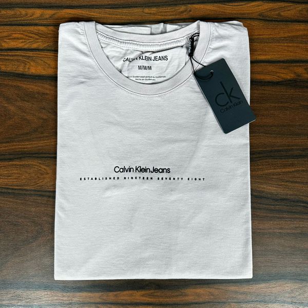 Camiseta CK Cinza DFC 