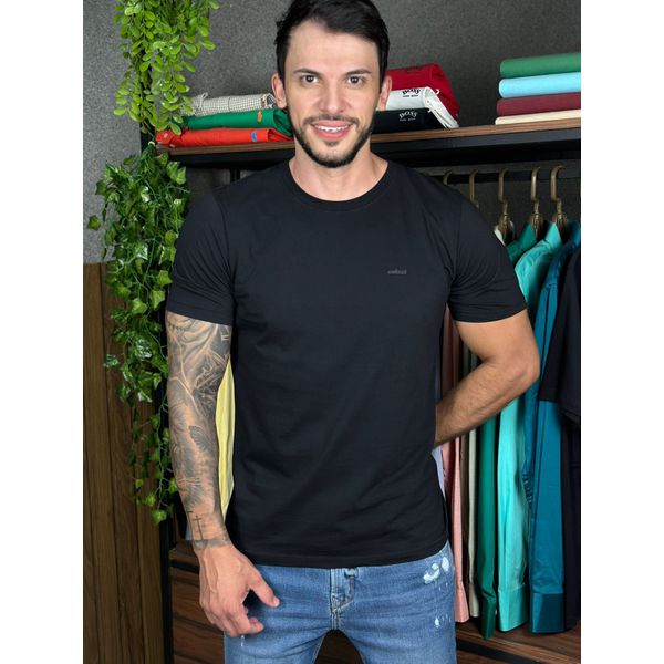 Camiseta Colcci Preto DFC. 