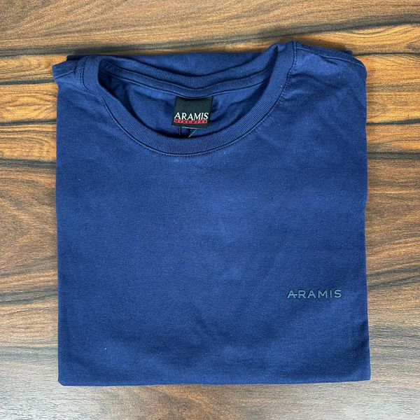Camiseta Aramis Azul. 