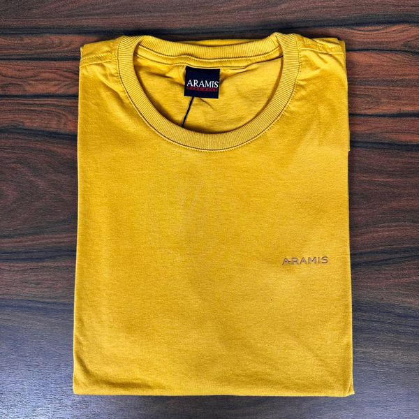 Camiseta Aramis Amarelo. 