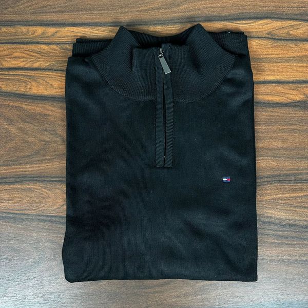 Suéter Zíper TH Preto. 