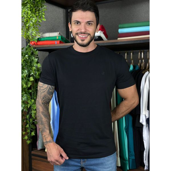 Camiseta Broksfield Preto. 