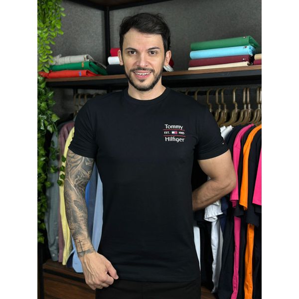Camiseta TH Preto