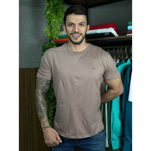 Camiseta TH Marrom Claro 