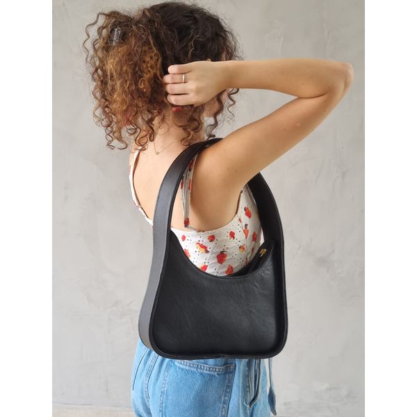 Bolsa Lua - Preta - COURO LEGÍTIMO