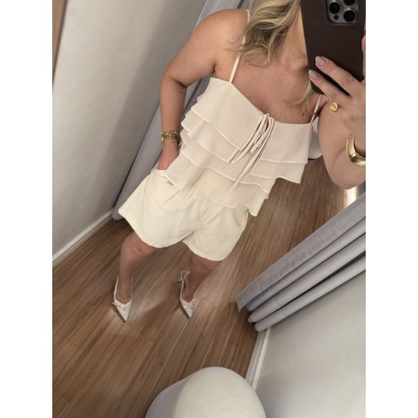 Shorts Julia Nude