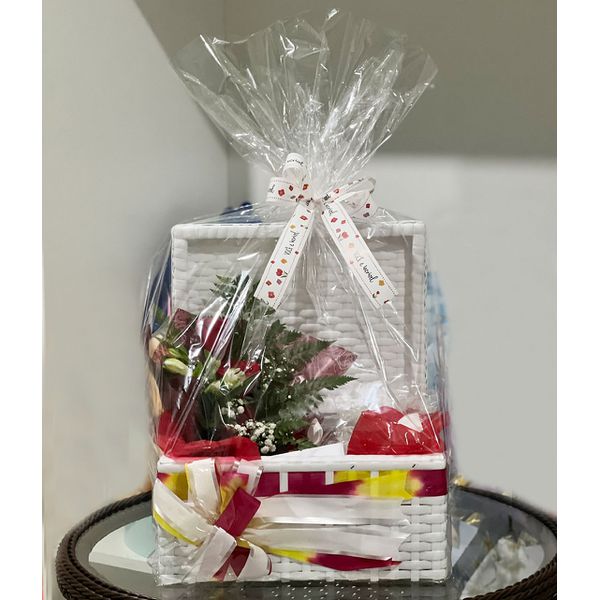 Cesta Trend com Rosas Vermelhas 