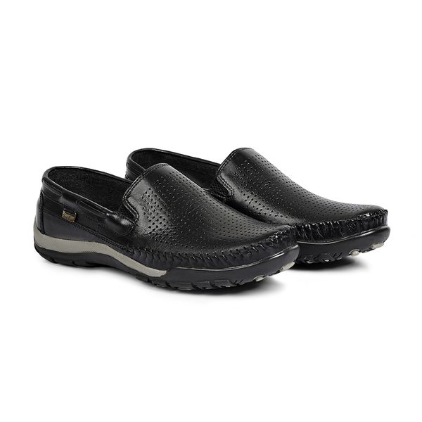 Mocassim Preto com Furinhos 85