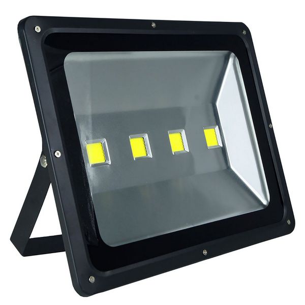 REFLETOR LED200W PRETO IP66