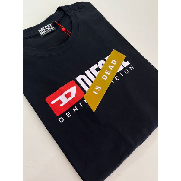 Camiseta Luxo Básica DSL - Preto