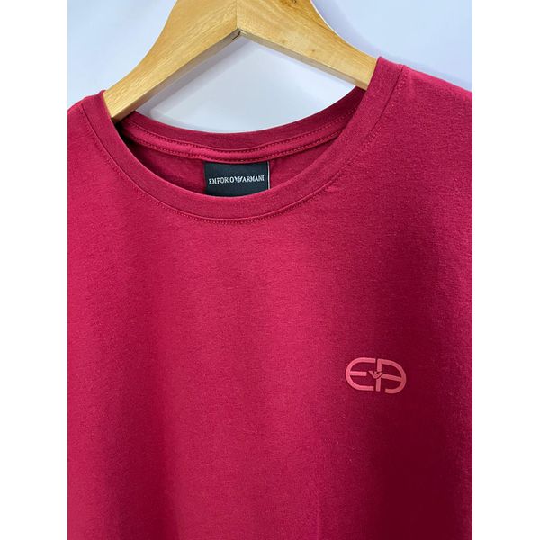Camiseta Luxo Arm Estampada - Vinho