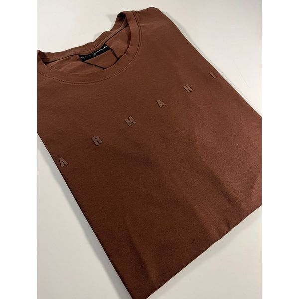 Camiseta Luxo Arm Estampada - Marrom