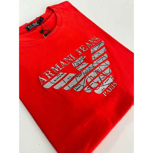 Camiseta Luxo Arm Estampada - Vermelho 