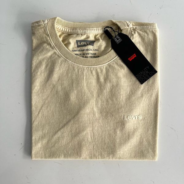 Camiseta Feminina LVS - Amarelo