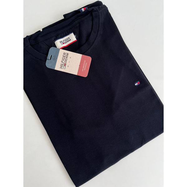 Camiseta Luxo Básica TH - Preto