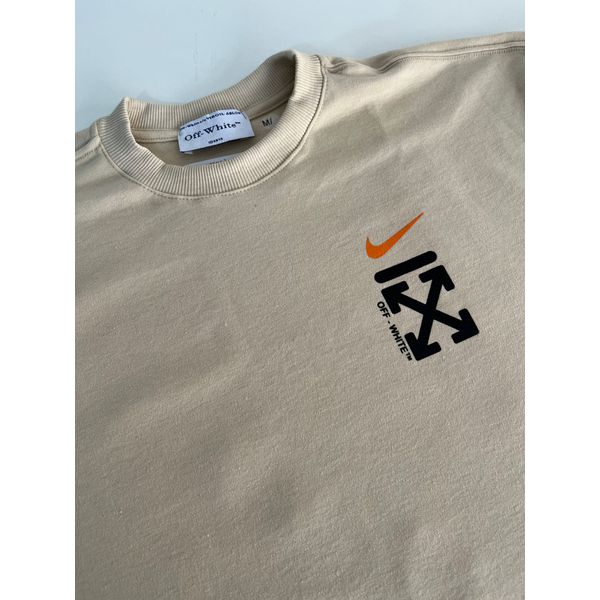 Camiseta Over NK OFF - Bege