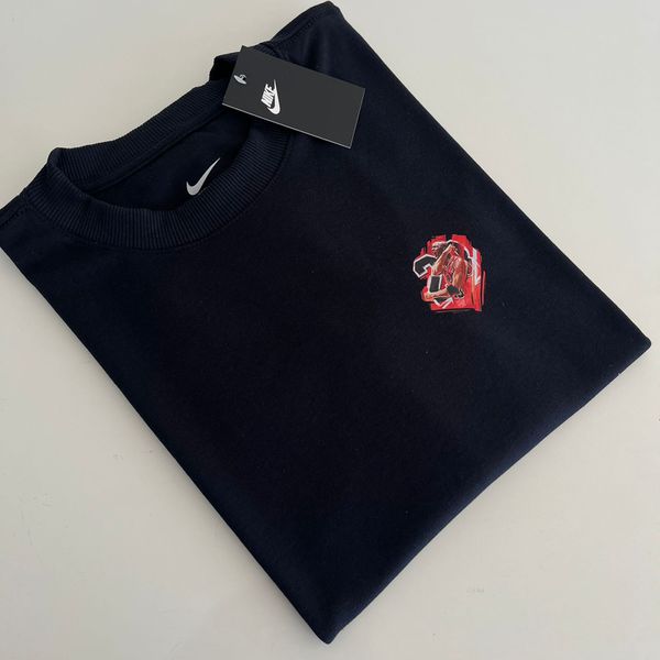 Camiseta Over NK - Preto