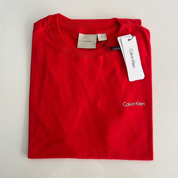 Camiseta SUPREME - Vermelho