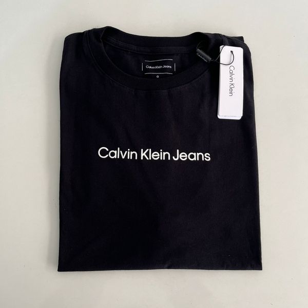 Camiseta SUPREME - Preto