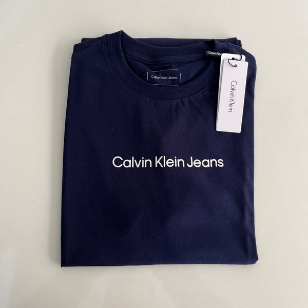 Camiseta SUPREME - Azul Marinho