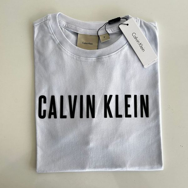 Camiseta SUPREME - Branco