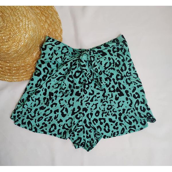 Short Transpassado Animal Print Verde
