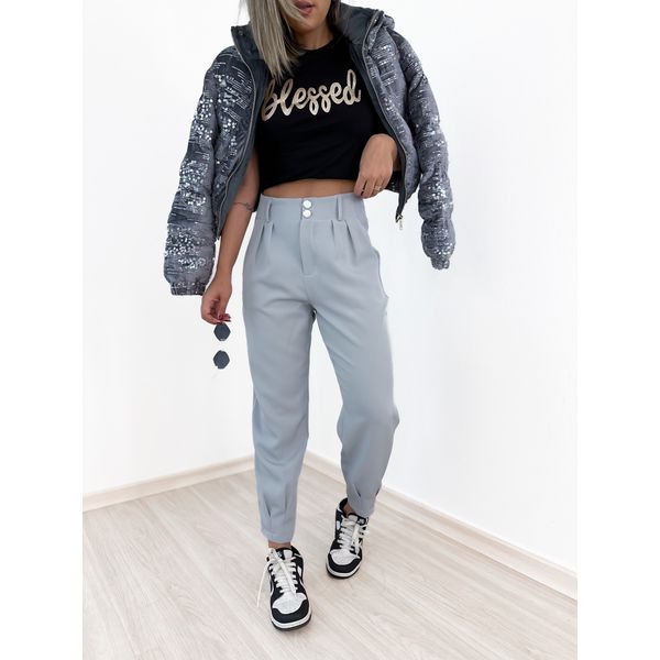 Calça cenoura com tenis sales